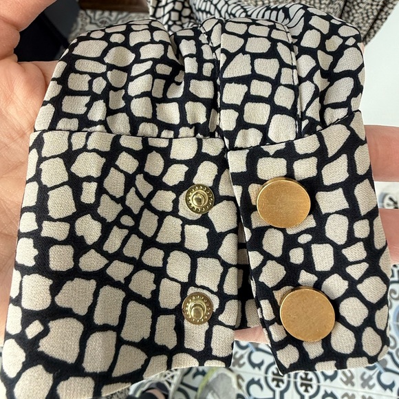 Diane Von Furstenberg Black and White Long Sleeve Dress - Picture 4 of 5